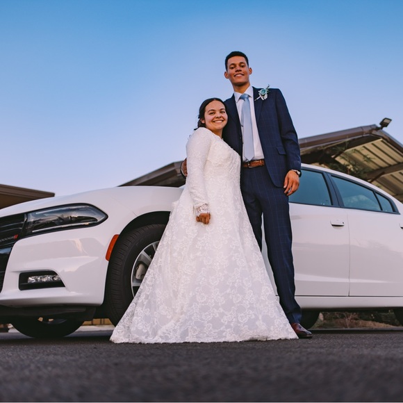 Meet your Posher, Tarrah - Picture 2 of 16